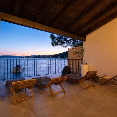Villa Simpleza *